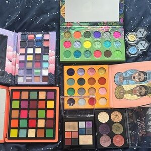 Revlon Multicolor Eyeshadow Collection